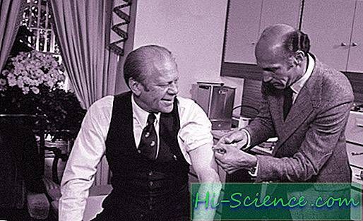 Ford elnök megkapja a sertés infuenza elleni vakcinát a Fehér Ház orvosától